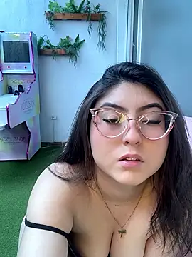 Mia-Ghost live sex cam