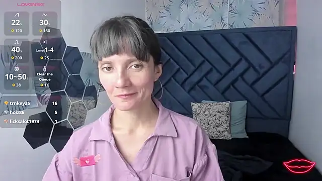 Valery_More__'s cam snapshot