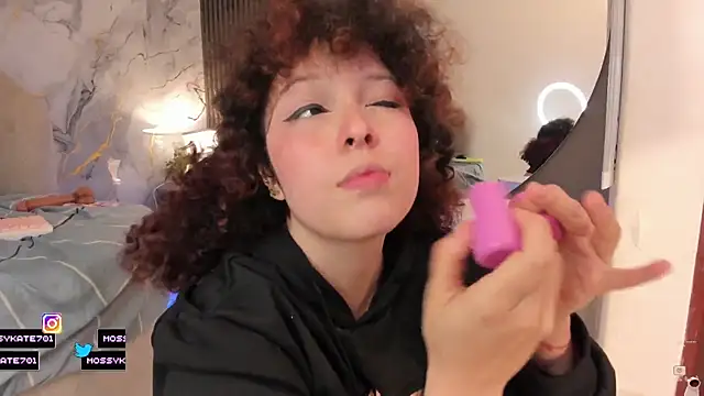 Katemoss70's cam snapshot