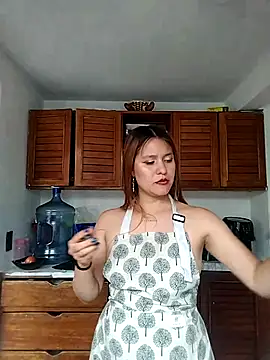 Alinaat086's cam snapshot