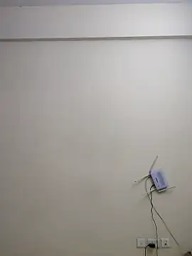 love_bitessss's cam snapshot