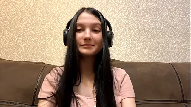 AurorAurora's cam snapshot