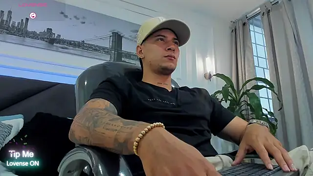 Damian23__ live sex cam