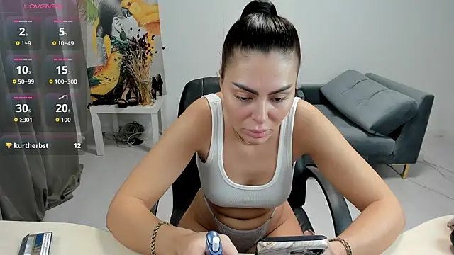 kilenyapatrice live sex cam