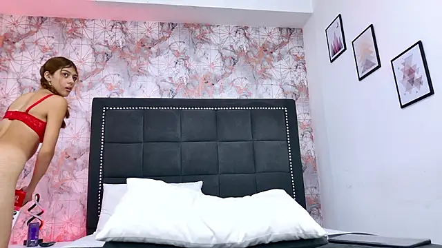 Emaa_Vega live sex cam