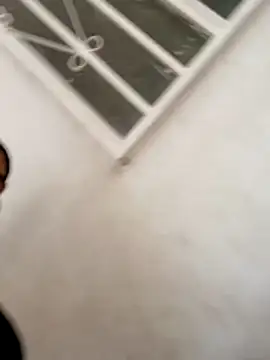 virgin_cunt live sex cam