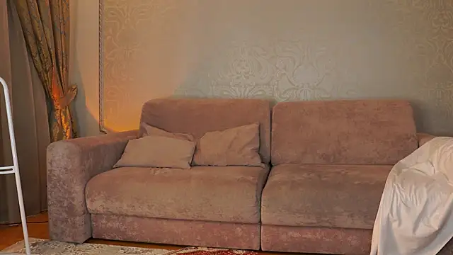 MinnaShummon live sex cam