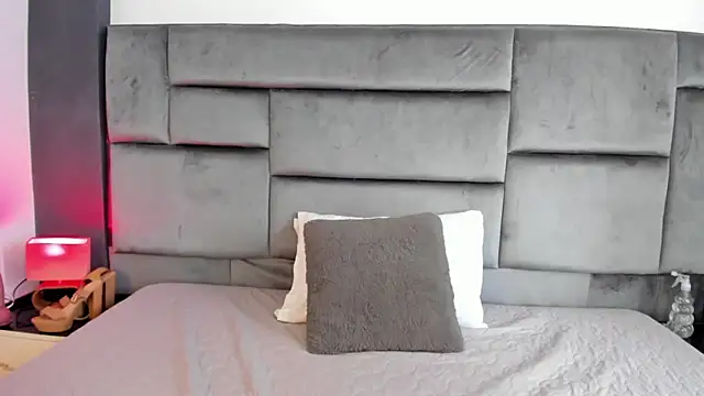 MarilynSmIith live sex cam