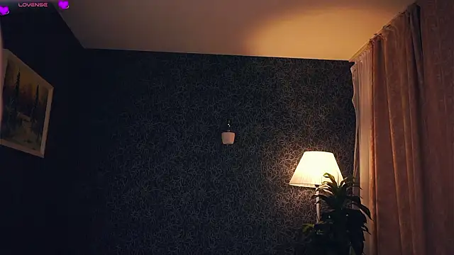 MoiraHavins live sex cam