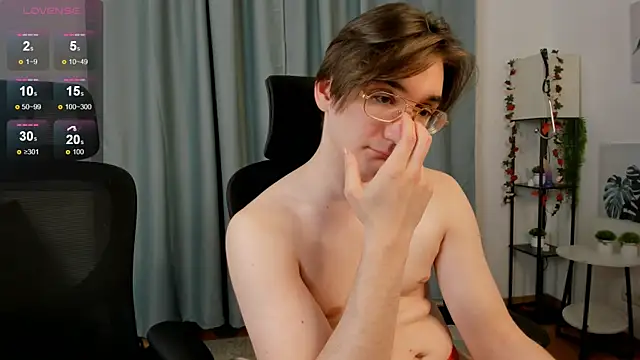 LoversFire live sex cam