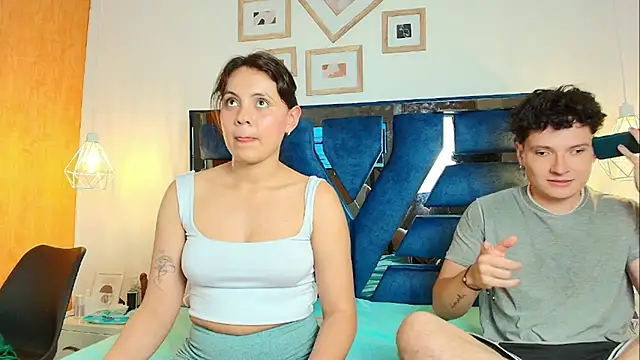 Zoe_And_Dylan_ live sex cam