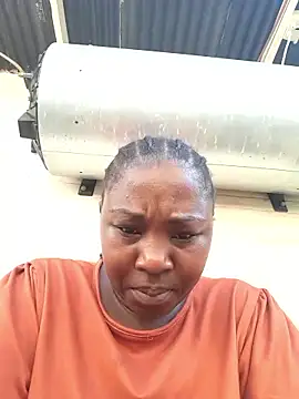 Thickchocolatex2's cam snapshot