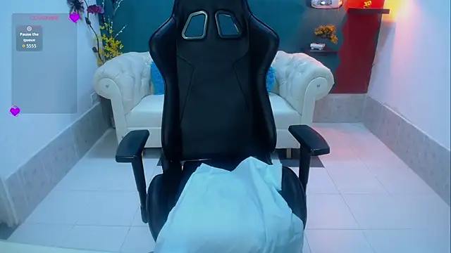 Miagreys1 live sex cam