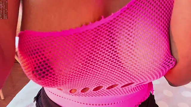 Ellie-Alves's cam snapshot