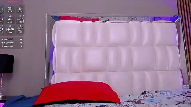 Roger_And_Ramona's cam snapshot