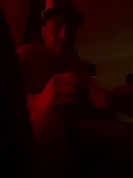 ezrah23's cam snapshot