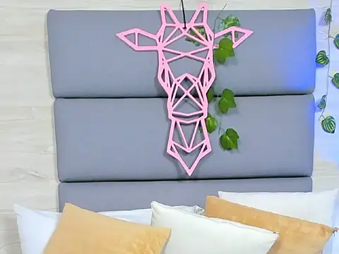 alannawillde's cam snapshot