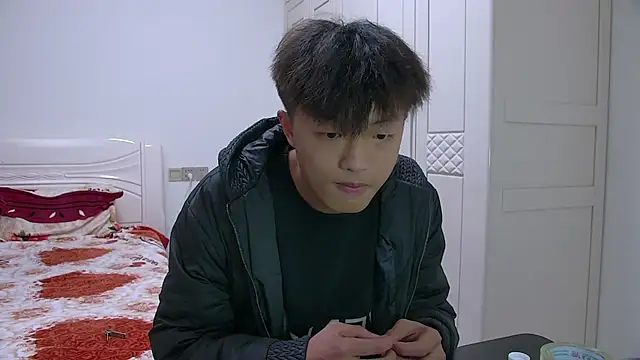 Chocolates-001's cam snapshot