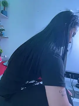 Scaarlett_prince's cam snapshot