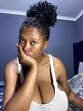 Sue_Knowledge's cam snapshot