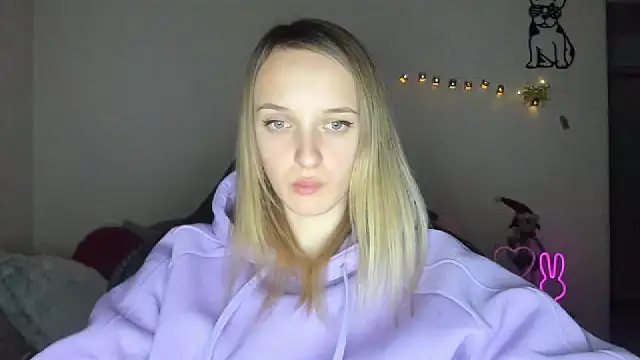 RouseReed's cam snapshot