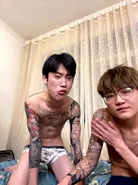 KK-cuteboy's cam snapshot