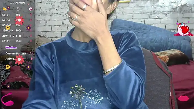 Sexy_Heena69's cam snapshot