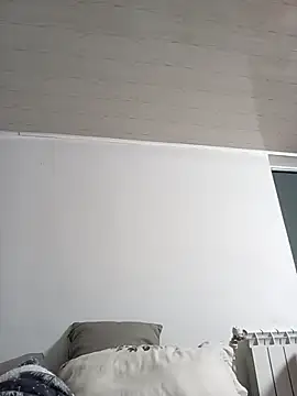 NikkyNatural's cam snapshot