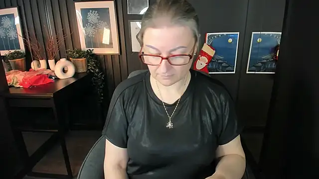 AlexandraKind live sex cam