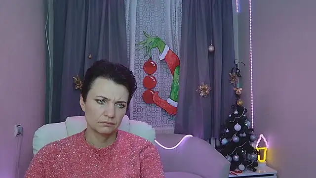 AvaSaturnian live sex cam