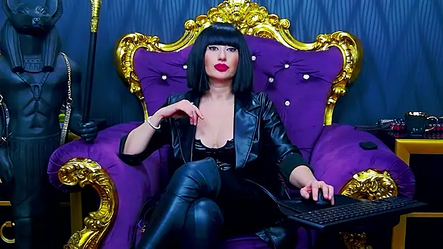 LaraMaeve's cam snapshot