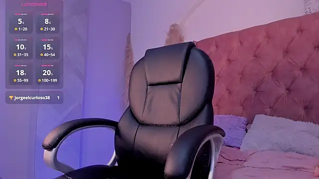 xNahomi_21's cam snapshot