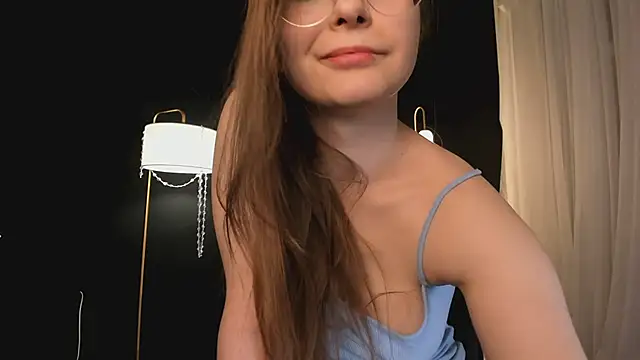 CassieCool live sex cam