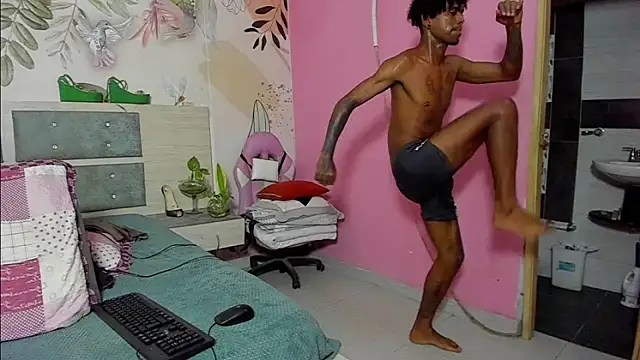 bigblackhotx1 live sex cam