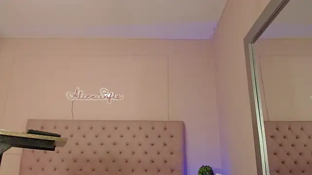 alice_sofia live sex cam
