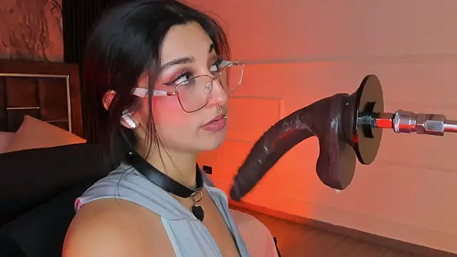 Gabrielakassi live sex cam