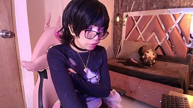 Terraelowen live sex cam