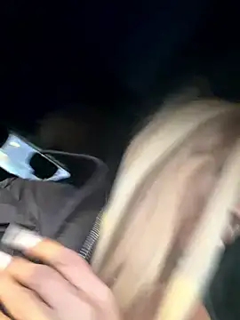 LovingBlondie live sex cam
