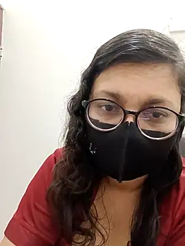 piryasharma005's cam snapshot