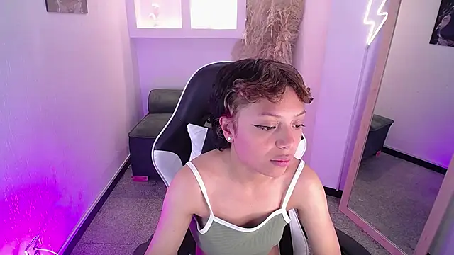 melodyy_as's cam snapshot