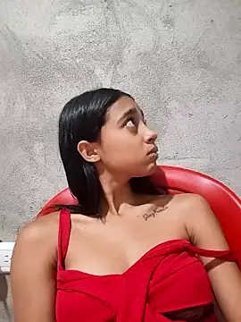 Zoe_Sweett18 live sex cam