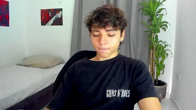 Joe23__ live sex cam