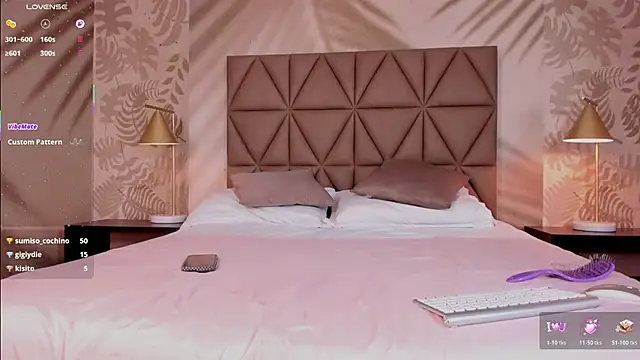 Scarleett_22 live sex cam