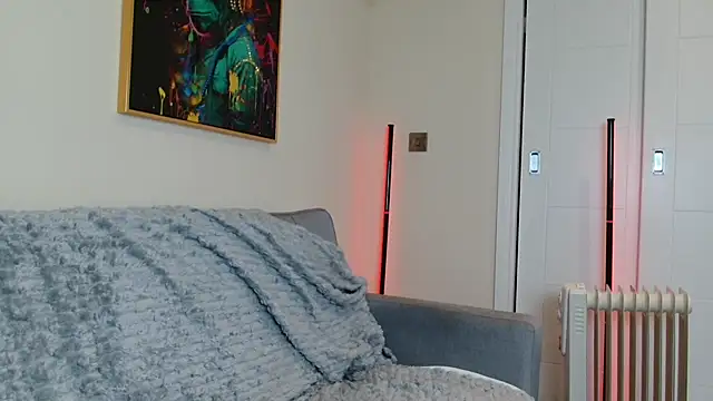 lou_roar live sex cam