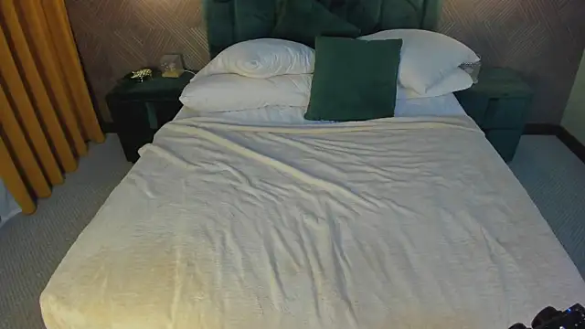 Chloee_White live sex cam