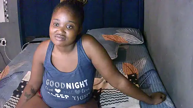 FREAKBARBIE02's cam snapshot