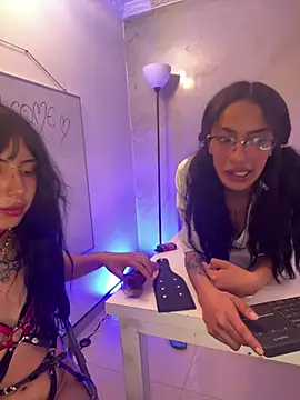 Baddest_Katt's cam snapshot