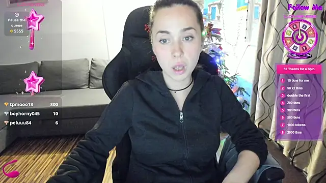 PlayfulGoddess live sex cam