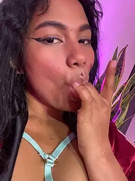 Tatianapink18 live sex cam