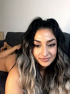 Mia_spicyy's cam snapshot